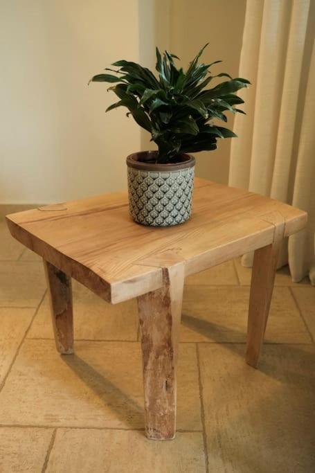 Apartment With Garden In Thessaloniki. Ngoại thất bức ảnh